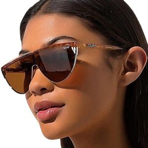 The QUAY X Elle Ferguson Goldie Sunglasses